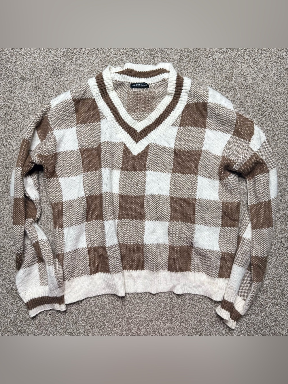 SHEIN Women's Brown and White Checkered V-Neck Sweater
